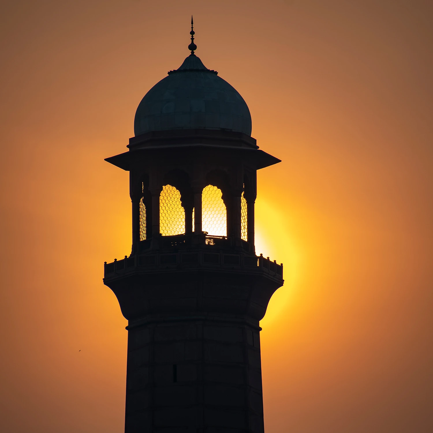 /media/h0djyafc/irfan-yunis-golden-hour-badsha-mosque.webp